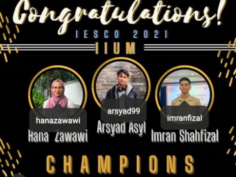 Champions of the Islamic Economics Debate Competition 2021