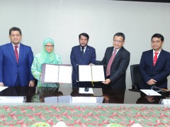 IIUM signs MoA with Constitutional Court of the Republic of Indonesia